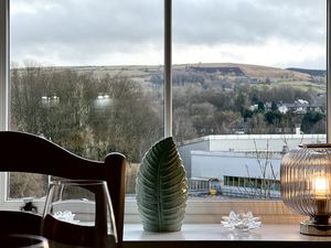 Photo 13- click for photo gallery